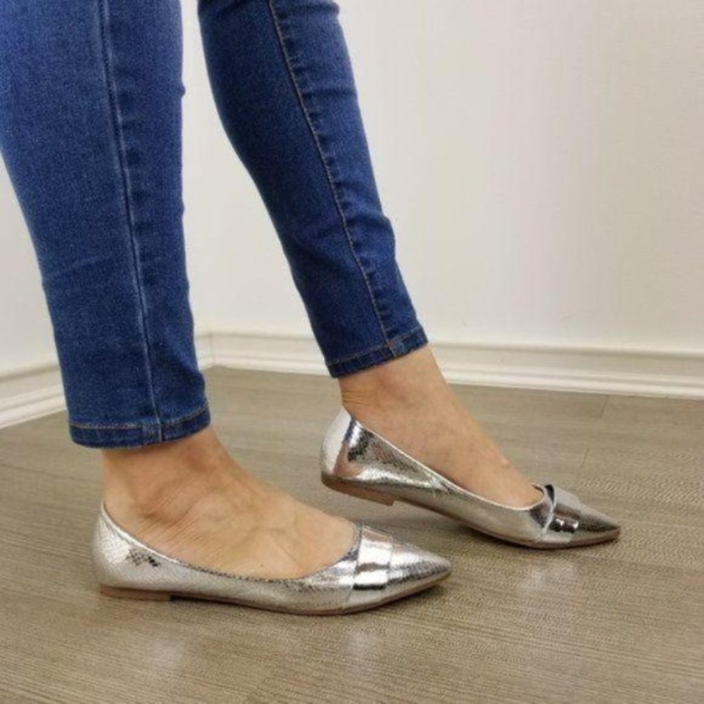 Silver Metallic Pointy Toe Slip On Flats - Picture 5 of 7